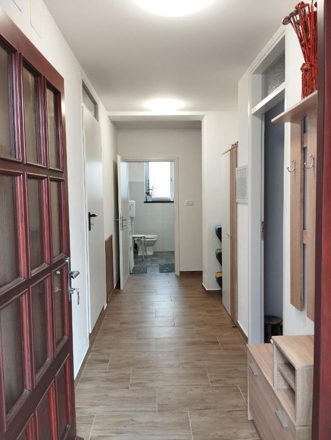 Appartamento Daal Roč Esterno foto
